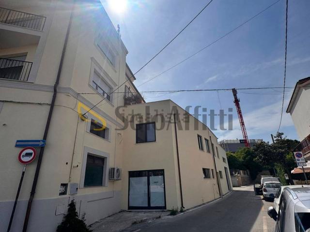 Locale in affitto di 40 m²
