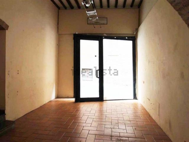 Locale in affitto di 40 m²
