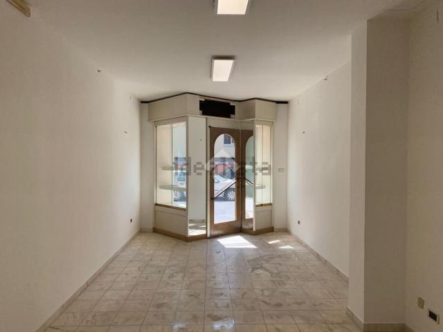 Locale in affitto di 40 m²
