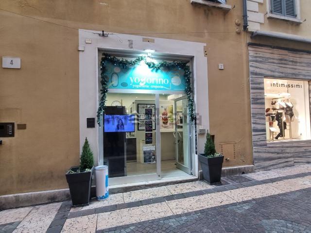 Locale in affitto di 40 m²