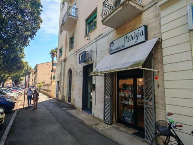 Locale in affitto di 41 m² in Viale Giacomo Matteotti, 40