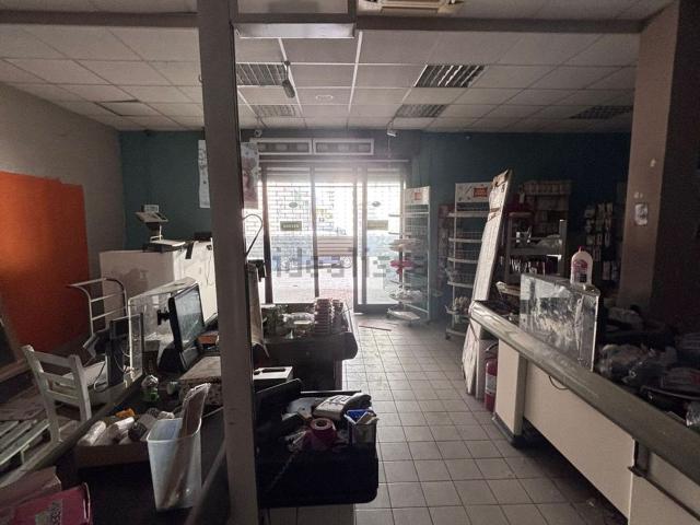 Locale in affitto di 420 m²