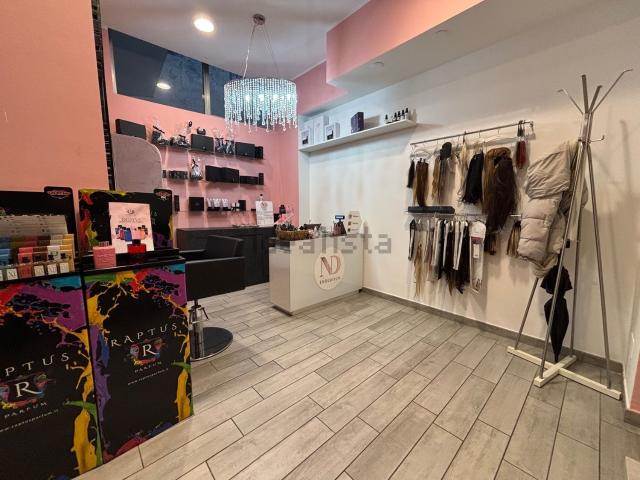 Locale in affitto di 42 m² in Corso Giuseppe Garibaldi, 133
