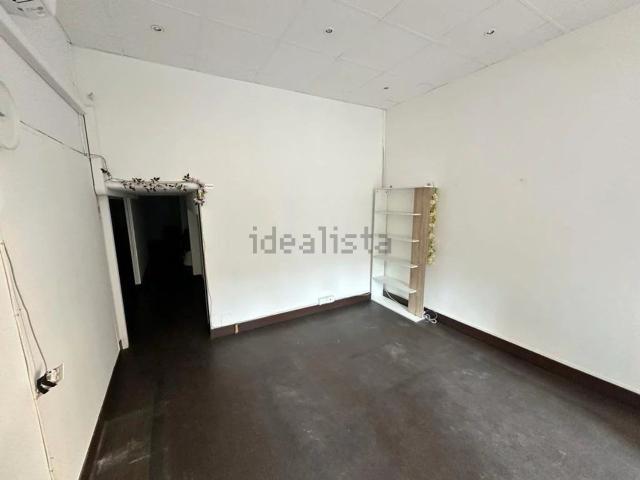 Locale in affitto di 42 m² in Via Ernesto Chiappori