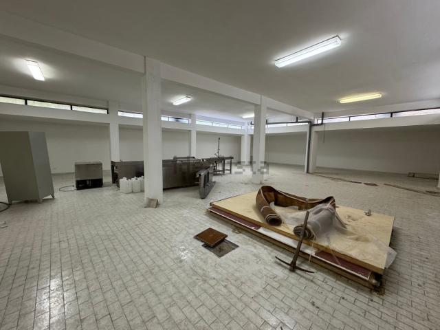 Locale in affitto di 430 m² in Piazza San Croce