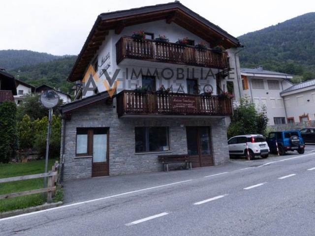 Locale in affitto di 47 m² in Strada Regionale 45, 188