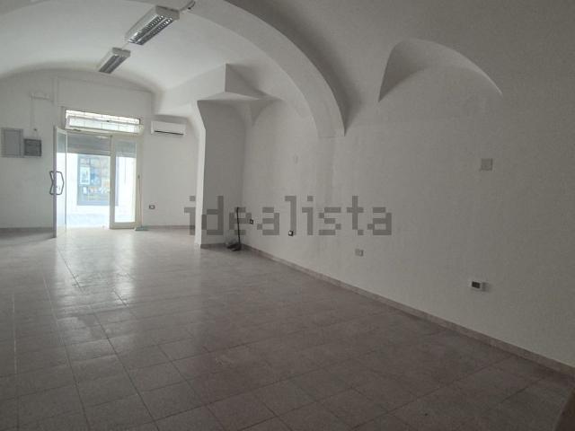Locale in affitto di 47 m² in Via D. Pugliese, 4