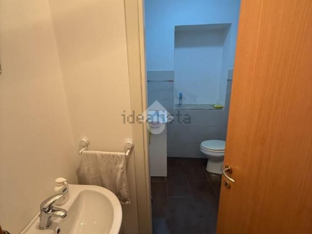 Locale in affitto di 47 m² in Via Dante, 3