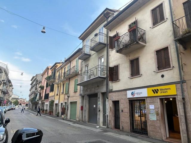 Locale in affitto di 47 m² in Via S. Nazaro, 73