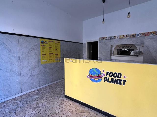 Locale in affitto di 44 m² in Via Aurelia, 393