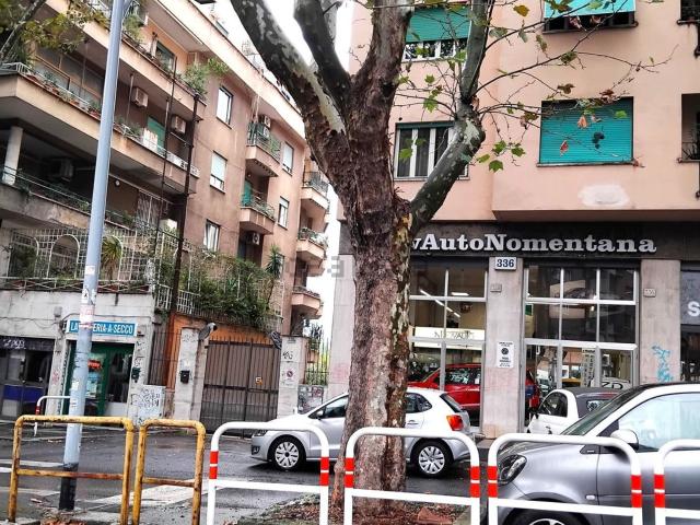 Locale in affitto di 450 m² in Via Nomentana, 326