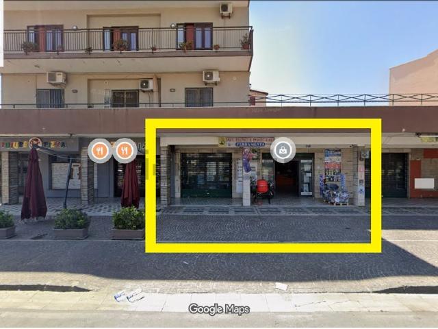 Locale in affitto di 450 m² in Via Nazionale Appia, 134