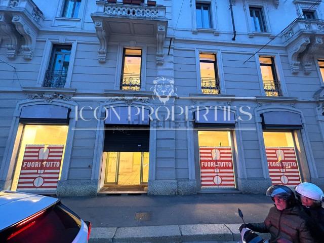Locale in affitto di 458 m² in Via Carlo Farini