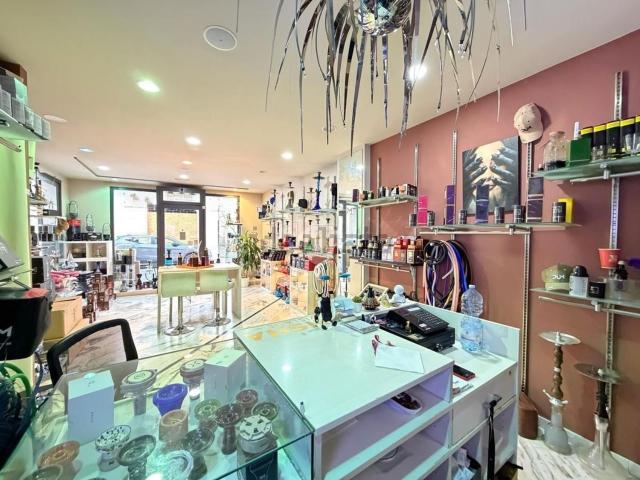 Locale in affitto di 45 m² in Corso Giacomo Matteotti, 126