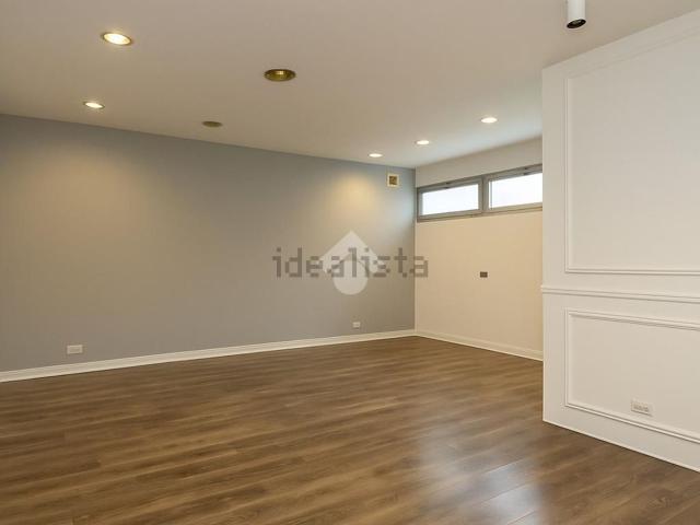 Locale in affitto di 45 m² in Via Valliera, 62