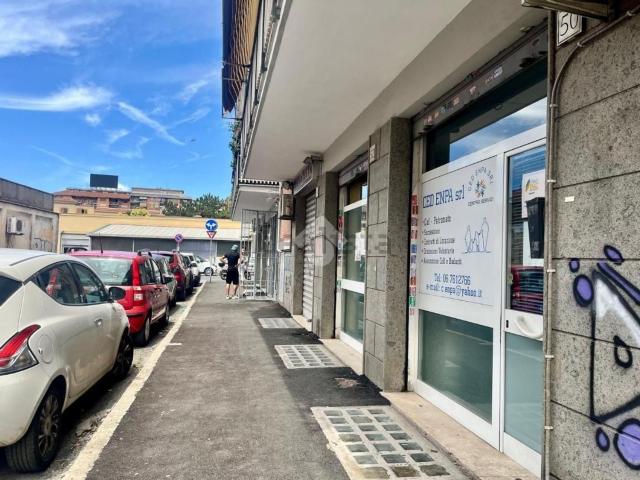 Locale in affitto di 45 m² in Via Aurelio Cotta, 50