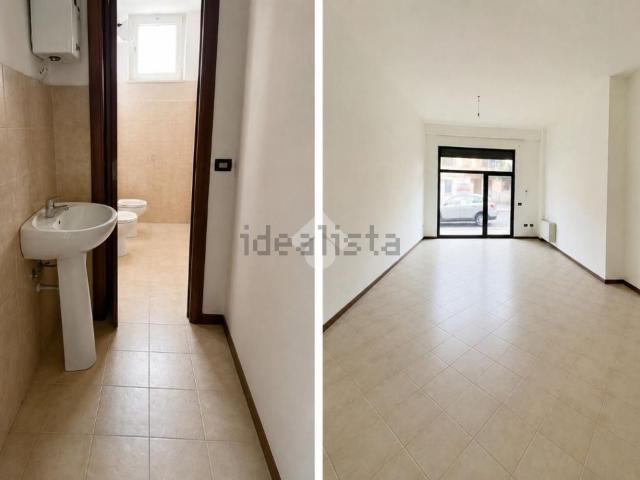 Locale in affitto di 45 m² in Via Cesare Battisti