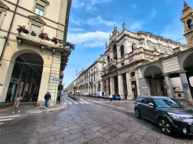 Locale in affitto di 45 m² in Via delle Rosine, 1