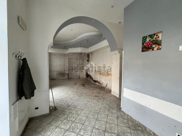 Locale in affitto di 45 m² in Via Enrico Tazzoli, 30