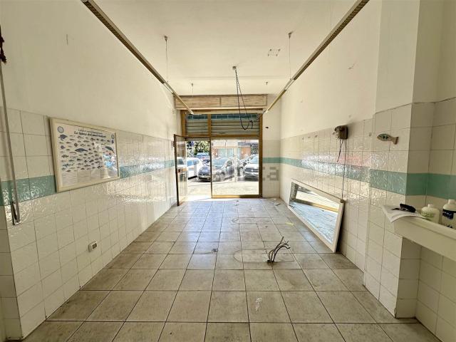 Locale in affitto di 45 m² in Via Federico D&apos Antiochia
