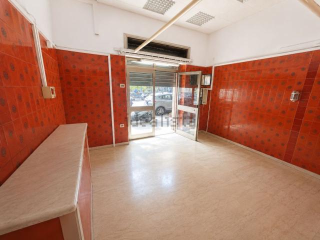 Locale in affitto di 45 m² in Via Guglielmo Marconi, 21