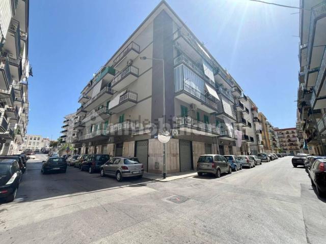 Locale in affitto di 45 m² in Via Lecce, 29
