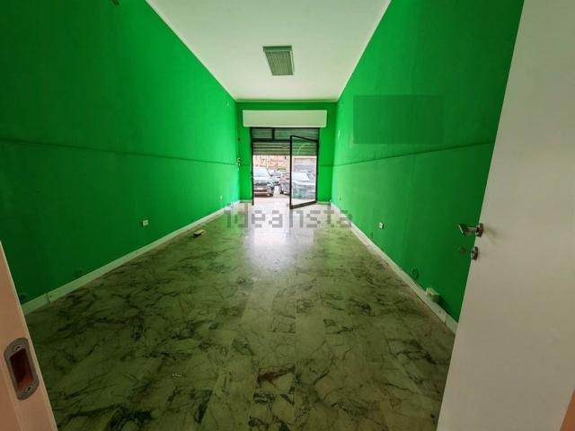 Locale in affitto di 45 m² in Via Luigi Vanvitelli, 40