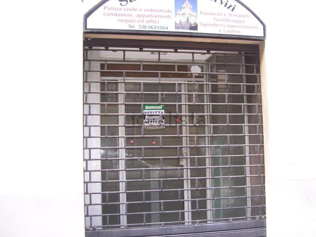 Locale in affitto di 45 m² in Via Mario Leggio, 157