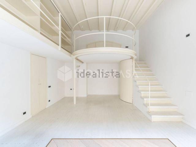 Locale in affitto di 45 m² in Via Pastrengo, 5