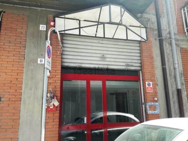Locale in affitto di 45 m² in Via Passo di Aci, 23