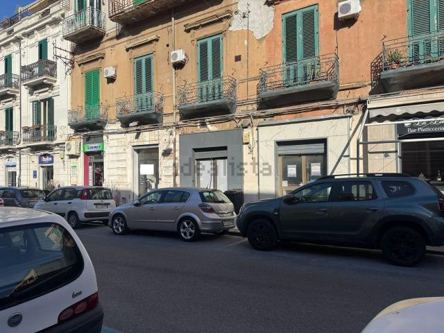 Locale in affitto di 45 m² in Via Risorgimento, 181