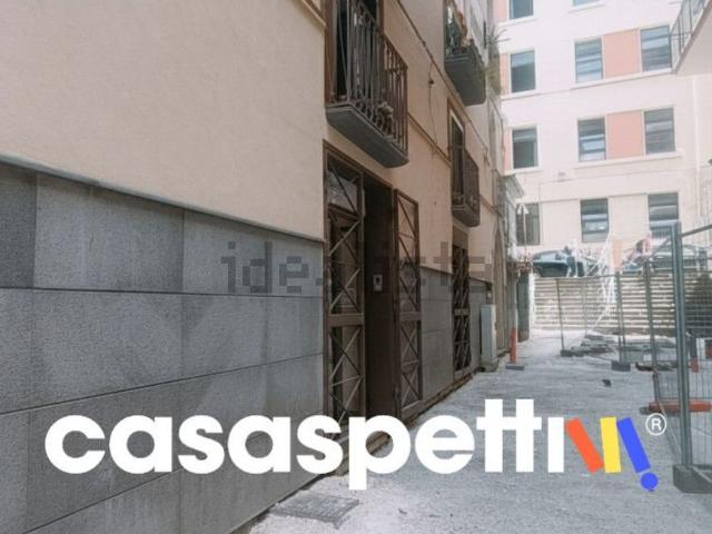 Locale in affitto di 48 m² in Via Michele Peluso, 16