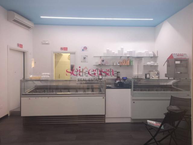 Locale in affitto di 48 m²