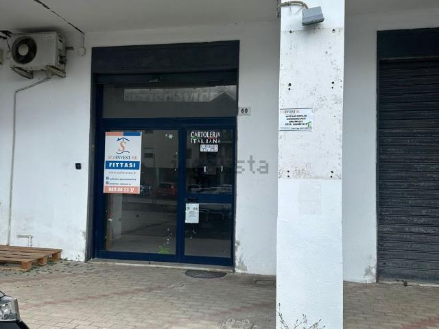 Locale in affitto di 53 m² in Via Aurelio Fierro, 66