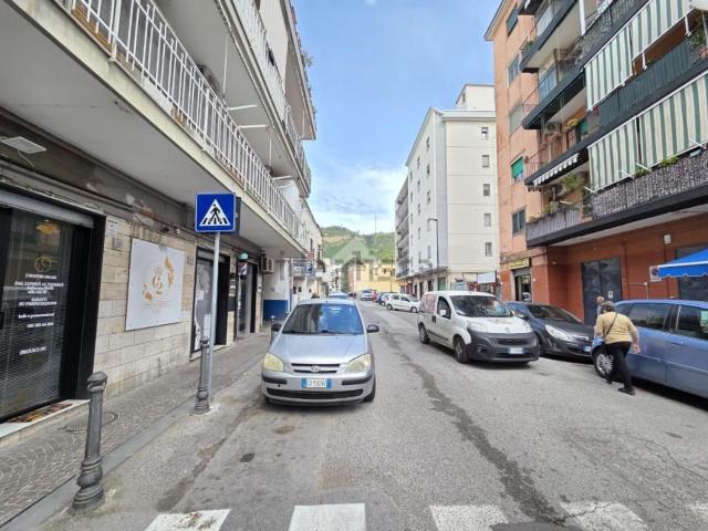Locale in affitto di 53 m² in Via Montevergine, 16
