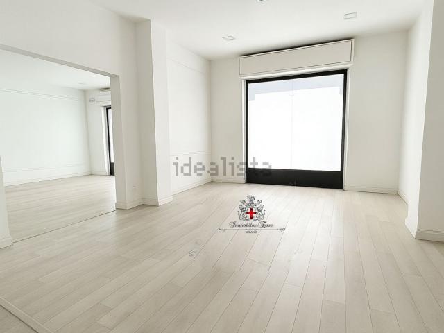 Locale in affitto di 53 m² in Via Novara, 216