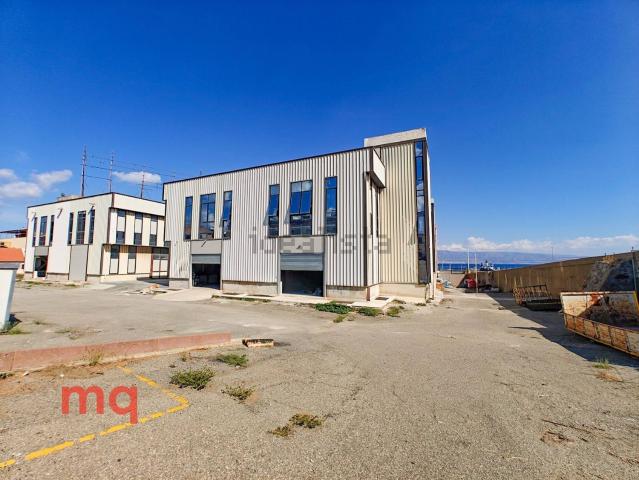 Locale in affitto di 500 m² in Via Rotonda