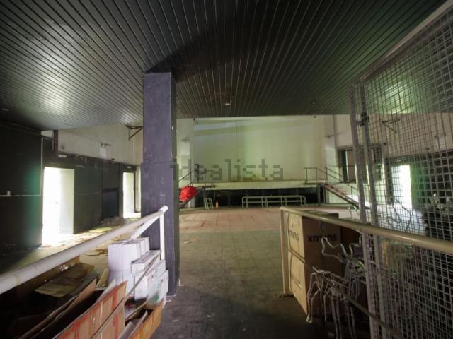 Locale in affitto di 500 m² in Via Rimembranze, 8