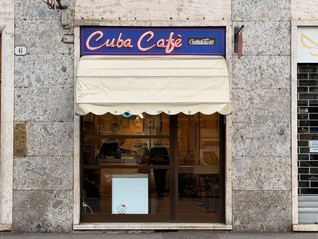 Locale in affitto di 50 m² in Corso Monte Cucco, 6