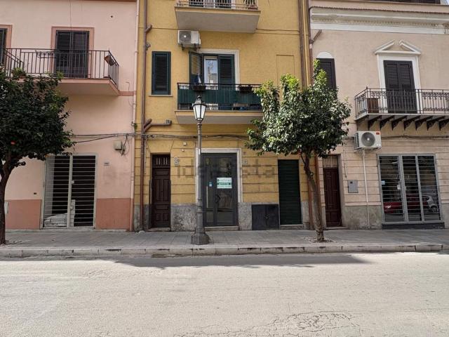 Locale in affitto di 50 m² in Corso Butera, 258
