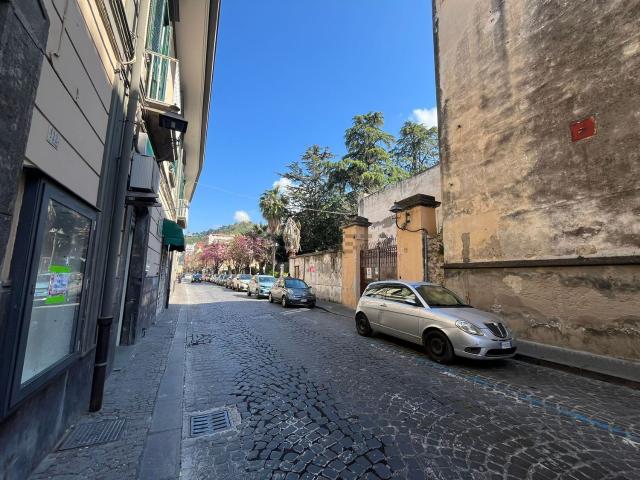 Locale in affitto di 50 m² in Corso Padovano Ettore