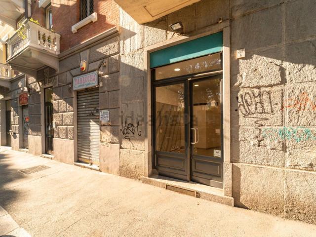 Locale in affitto di 50 m² in Corso Peschiera, 287