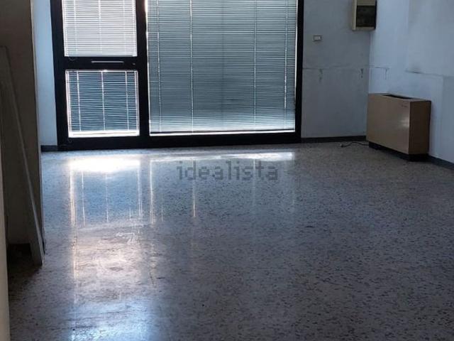 Locale in affitto di 50 m² in Largo verona, 23