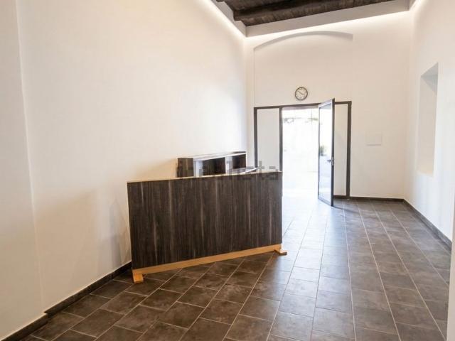 Locale in affitto di 50 m² in Via Ubaldo De Medici, 30