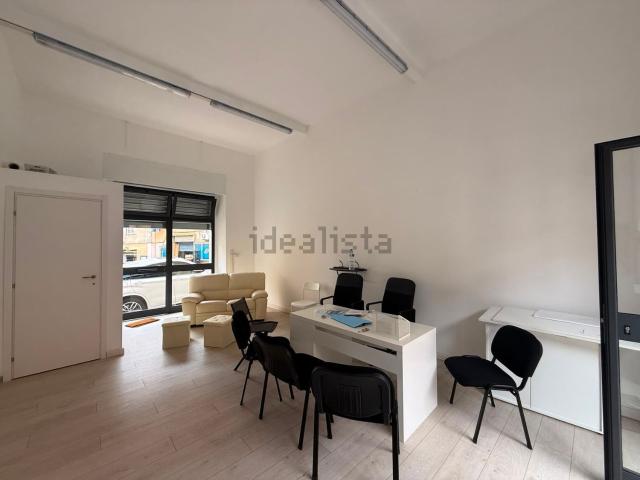 Locale in affitto di 50 m² in Via XXV Aprile, 14