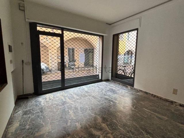Locale in affitto di 50 m² in Via Zabarella, 49