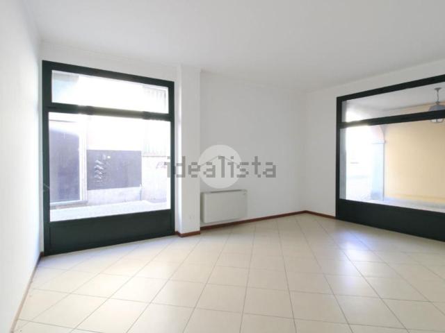 Locale in affitto di 50 m² in Via Andrea Verga