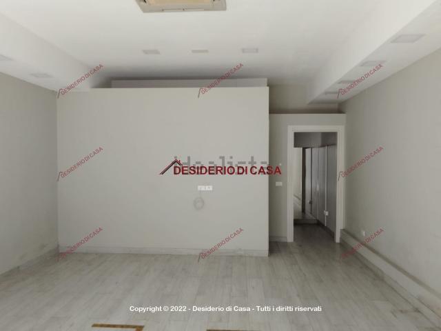 Locale in affitto di 50 m² in Via Ariosto, 34