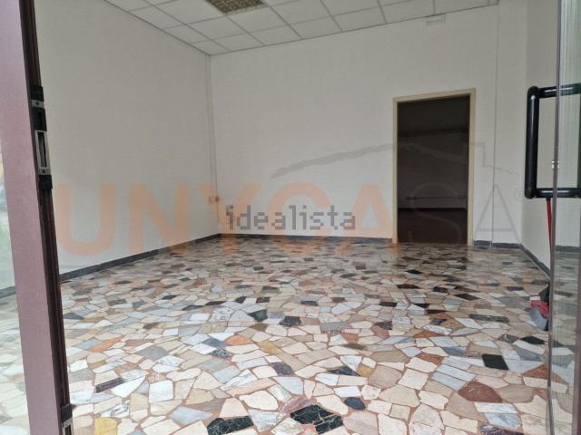 Locale in affitto di 50 m² in Via Bonaventura Cavalieri