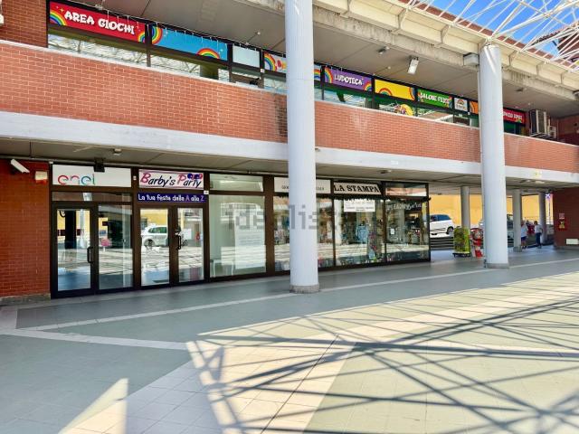 Locale in affitto di 50 m² in Via Carolina Spanna